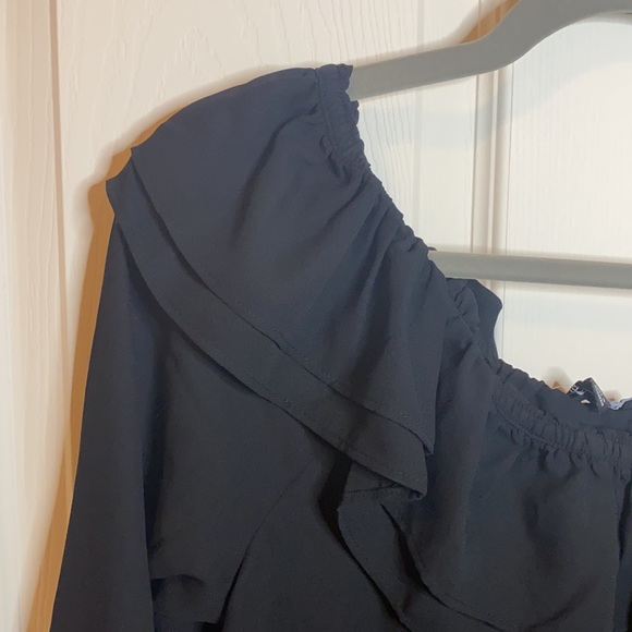 J Crew Ruffle Top - Picture 3 of 7